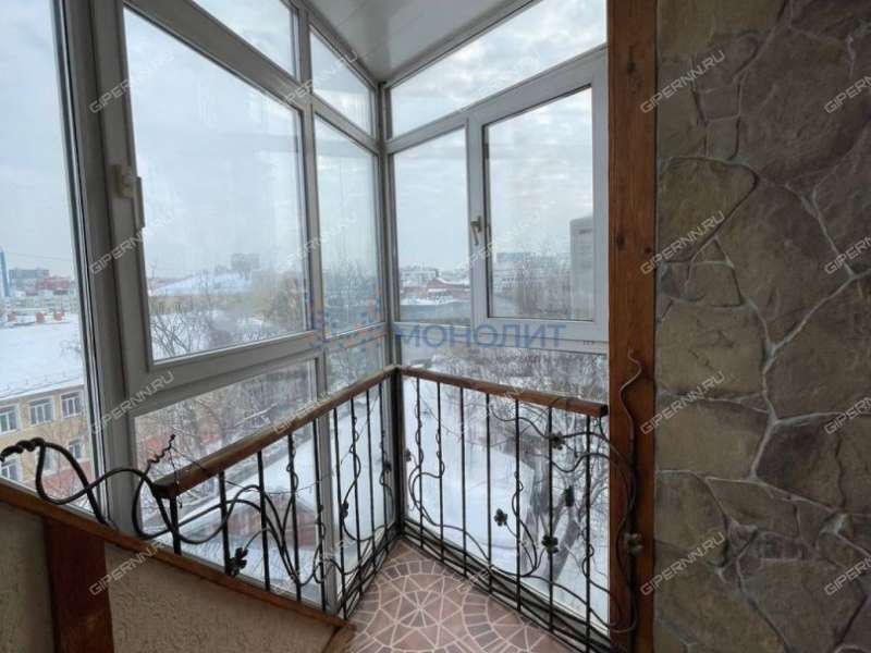 четырёхкомнатная квартира на улице Нестерова дом 33