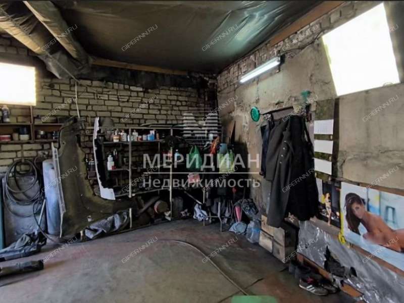 гараж на улице Бринского