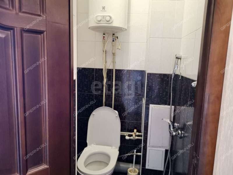 двухкомнатная квартира на улице Родионова дом 27