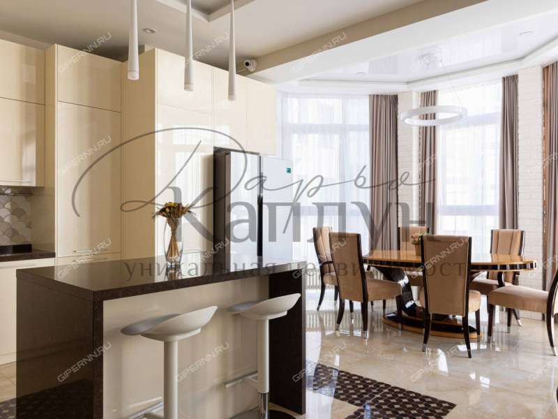 четырёхкомнатная квартира на улице Максима Горького дом 77