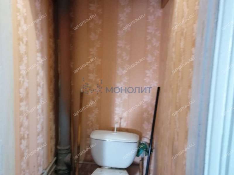 трёхкомнатная квартира в 2-м микрорайоне дом 41 город Бор