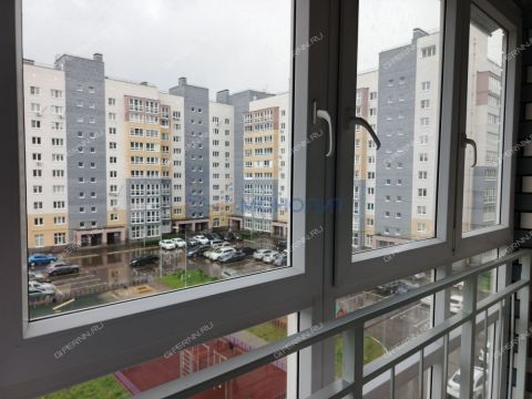 1-komnatnaya-ul-8-marta-d-28 фото