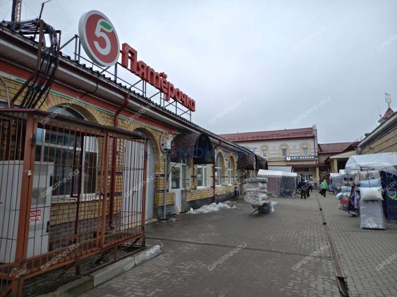 помещение под помещение свободного назначения, торговую площадь на Советской площади город Балахна