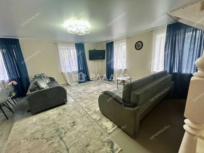 дом на Вишнёвой улице