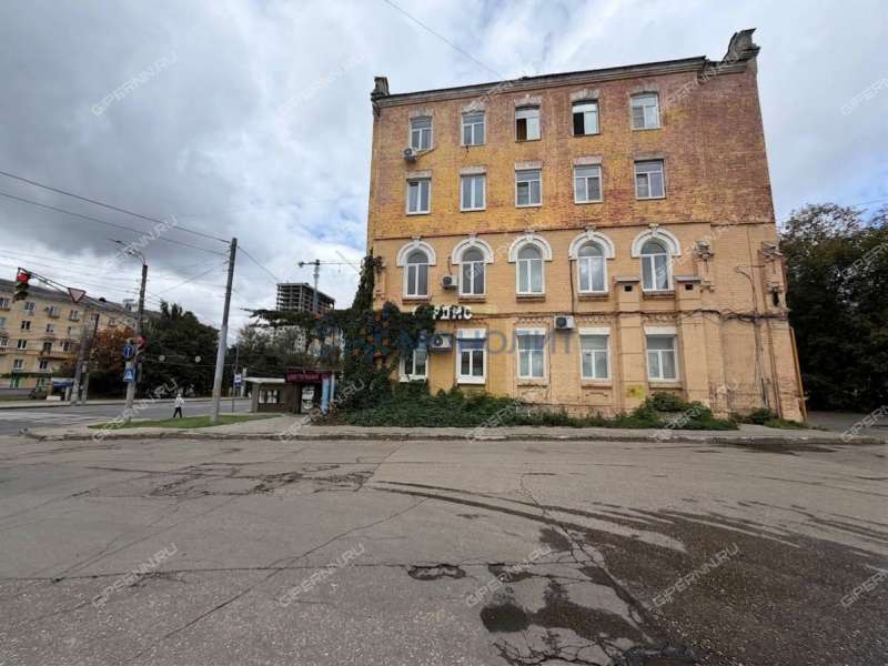 комната в доме 47 на улице Коминтерна
