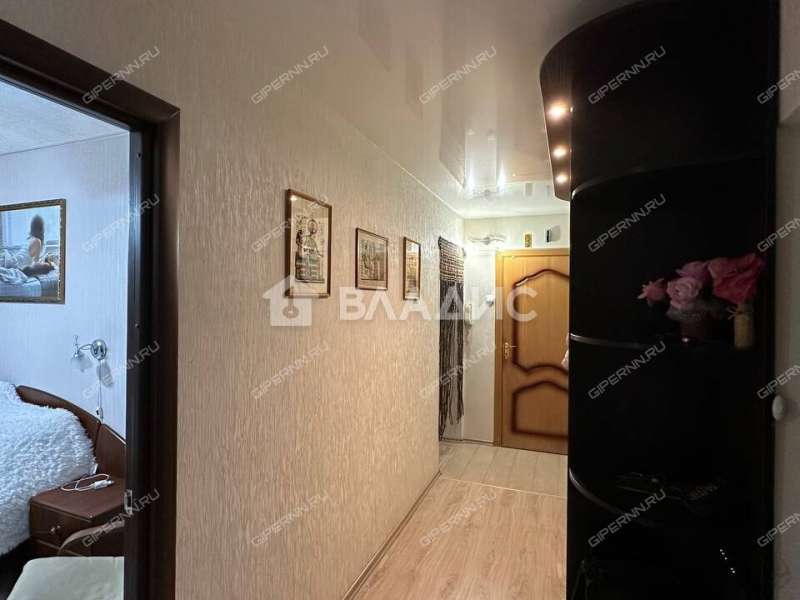 трёхкомнатная квартира на улице Старых Производственников дом 20