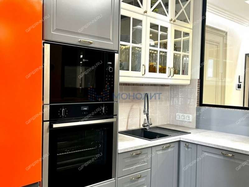 трёхкомнатная квартира на улице Нестерова дом 22