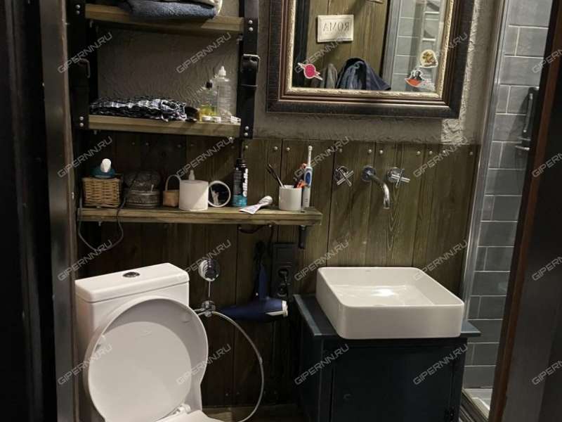 четырёхкомнатная квартира на улице Воровского дом 24