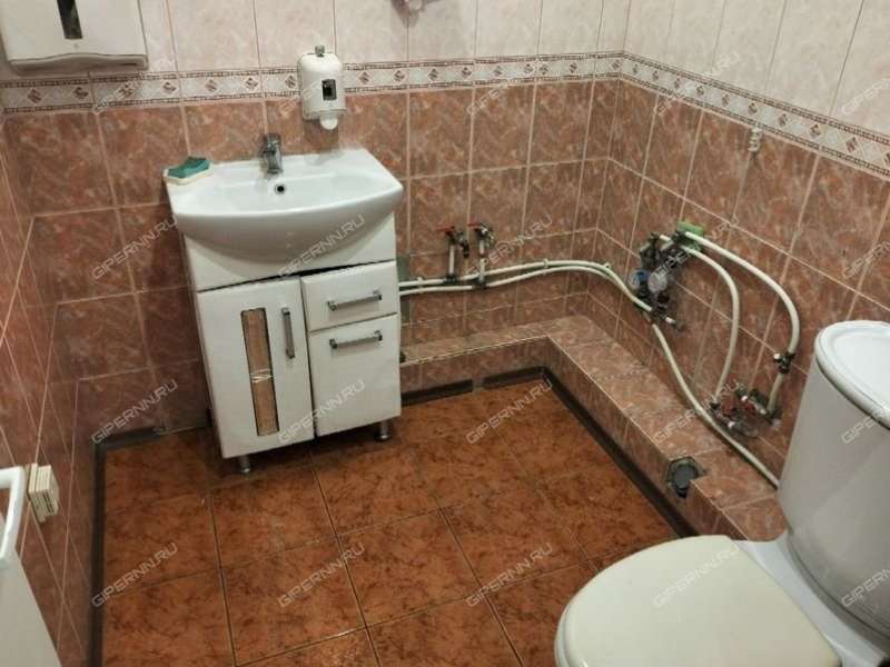 помещение под торговую площадь на Максима Горького ул., д.52