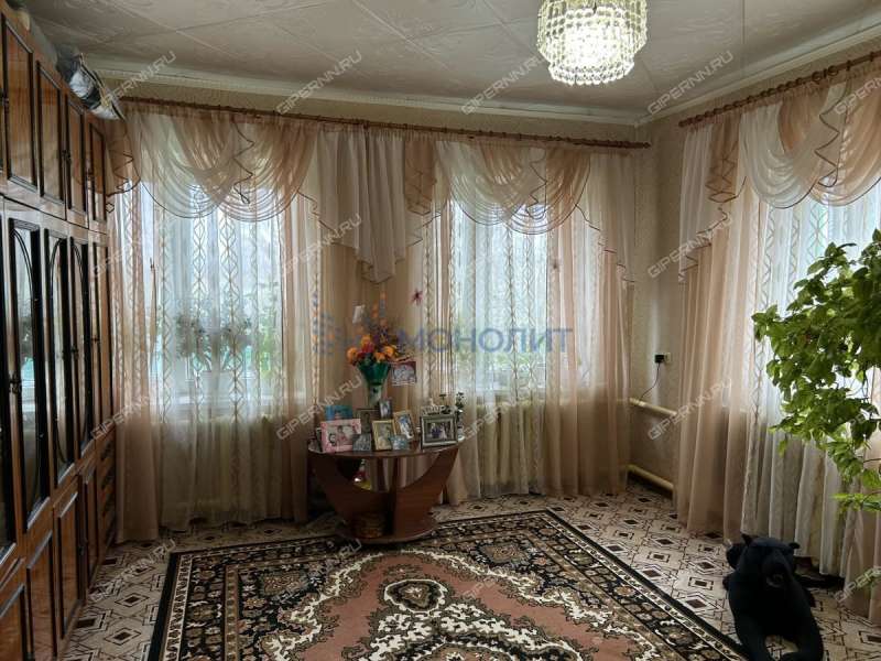 дом на улице Серова рабочий посёлок Горбатовка