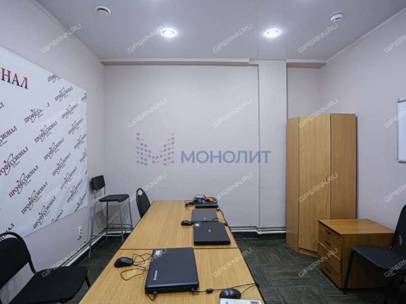 помещение под помещение свободного назначения на Дальней улице