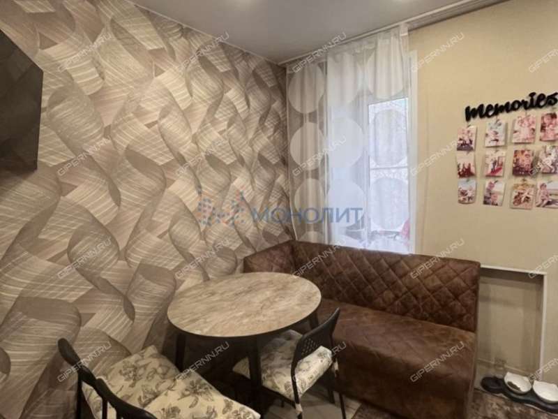 однокомнатная квартира на улице Юлиуса Фучика дом 10