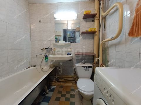 1-komnatnaya-ul-perehodnikova-d-5a фото