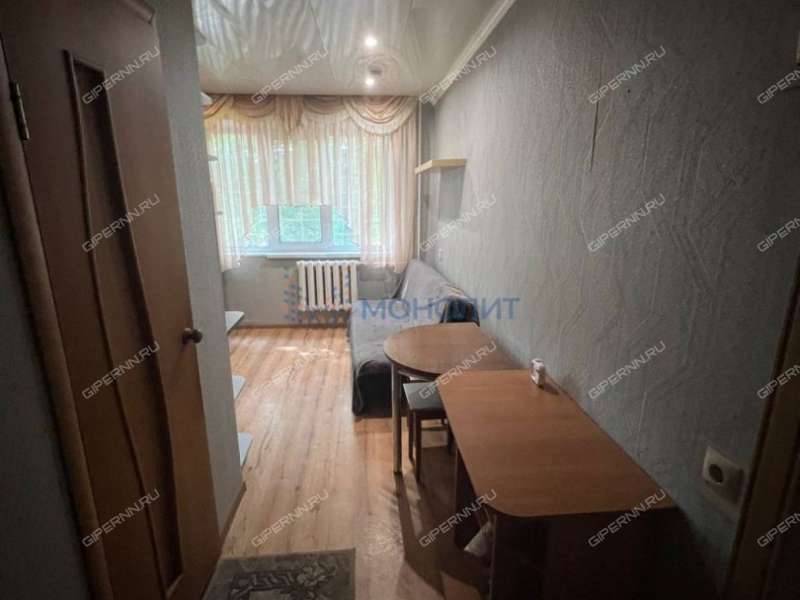 однокомнатная квартира на улице Германа Лопатина дом 2