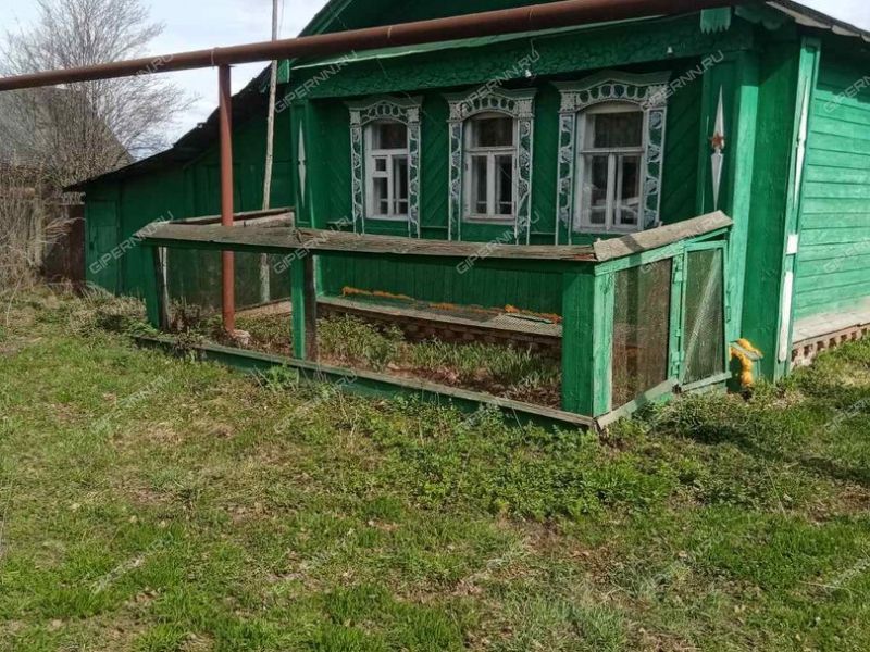 дом на  село Берендеевка