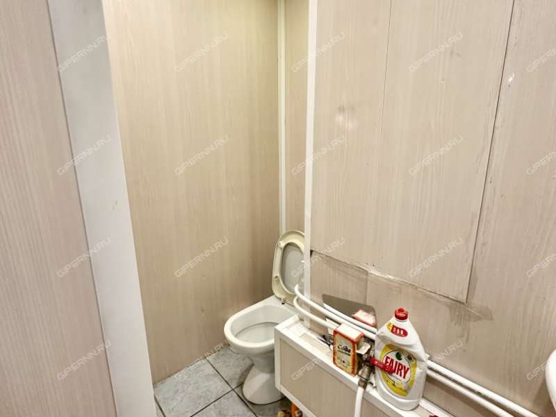 помещение под помещение свободного назначения на улице Ванеева