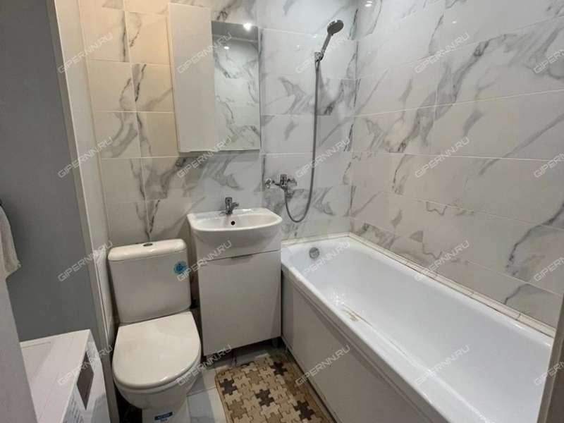 однокомнатная квартира на улице Лескова дом 2