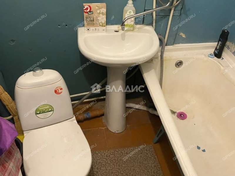 однокомнатная квартира на проспекте Бусыгина дом 56