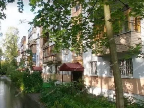 2-komnatnaya-ul-geroya-bykova-d-1 фото