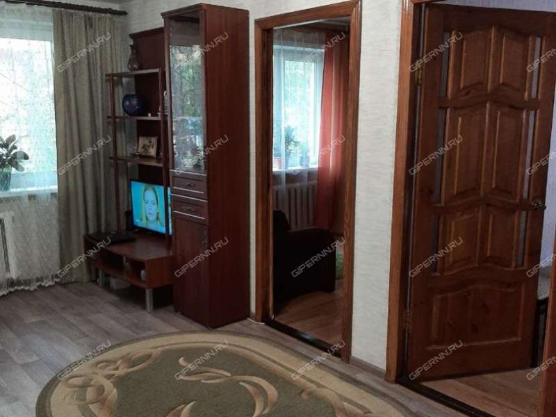 трёхкомнатная квартира на проспекте Бусыгина дом 18