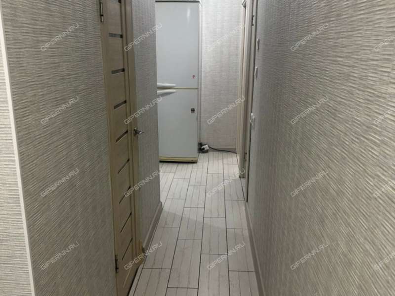 двухкомнатная квартира в 2-м микрорайоне дом 23 город Кстово