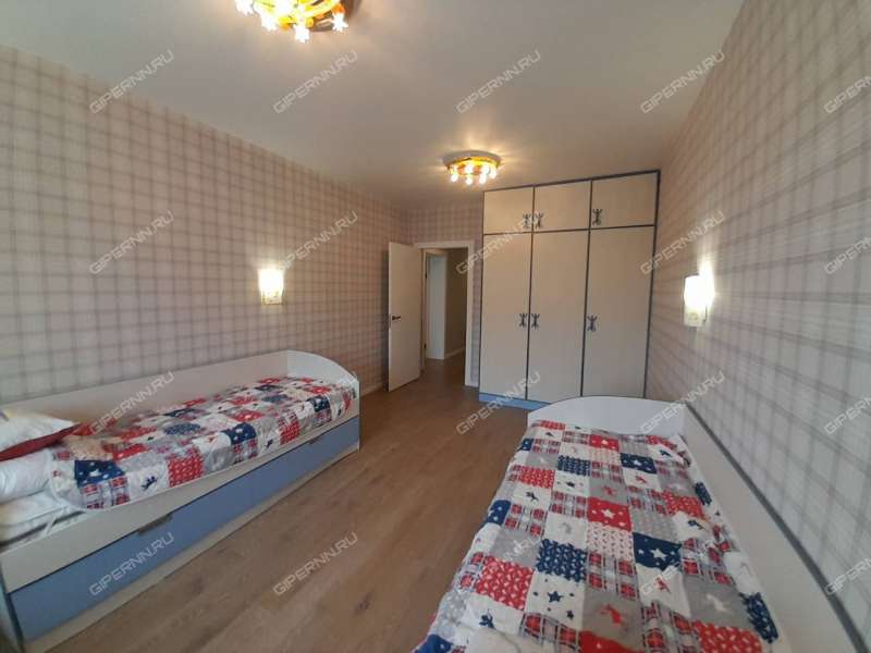 трёхкомнатная квартира на улице Родионова дом 193 к7