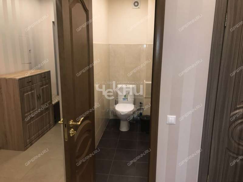 двухкомнатная квартира на улице Верхнепечёрская дом 13 к1