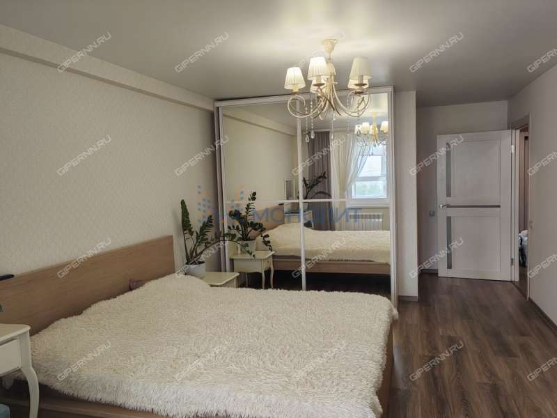 двухкомнатная квартира на Деловой улице дом 22 к1