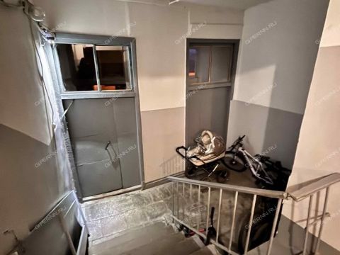 1-komnatnaya-ul-batumskaya-d-21 фото