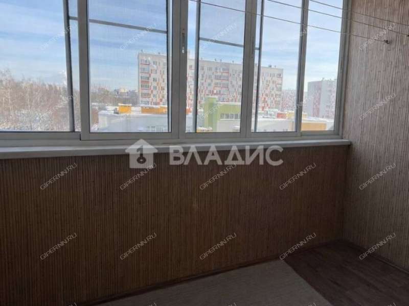 трёхкомнатная квартира на Красноуральской улице дом 3А