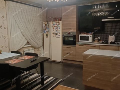 4-komnatnaya-ul-vasileva-d-10a фото