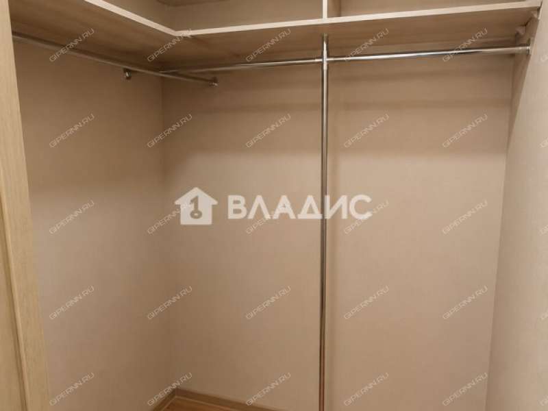 трёхкомнатная квартира на улице Героя Советского Союза Усилова дом 1 к2