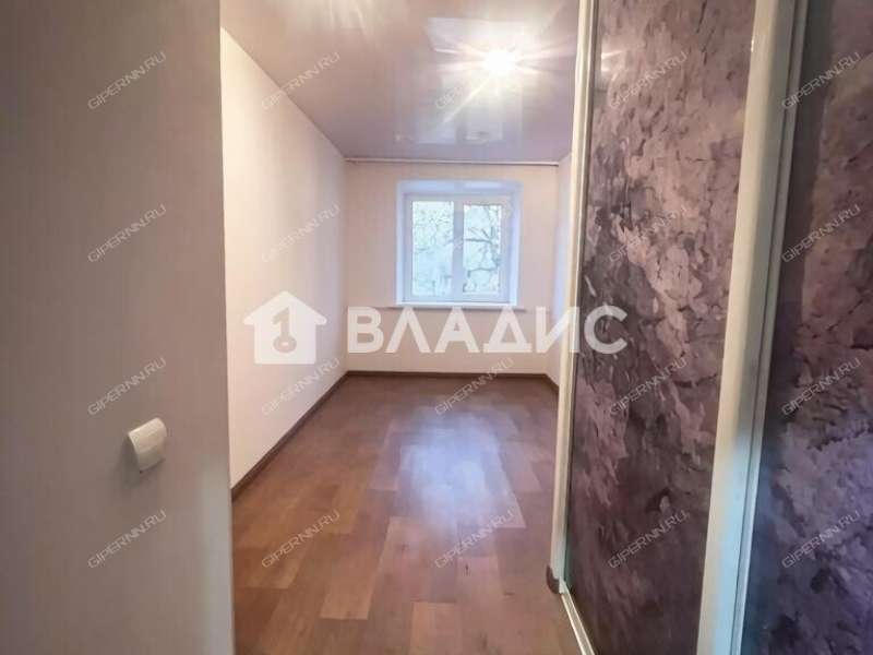 трёхкомнатная квартира на улице Лескова дом 4