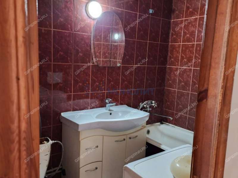 трёхкомнатная квартира на улице Сергея Акимова дом 40