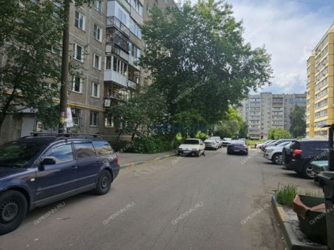 2-komnatnaya-ul-admirala-makarova-d-6-k2 фото