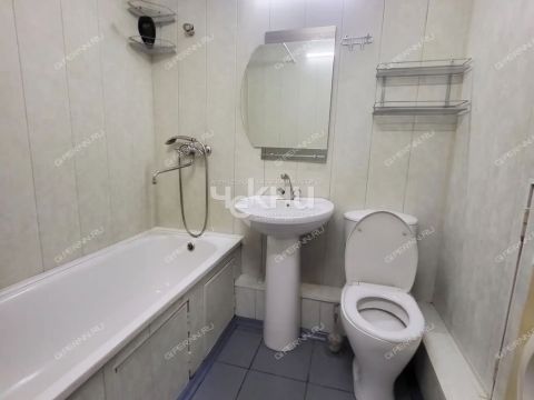 1-komnatnaya-ul-karla-marksa-d-22 фото