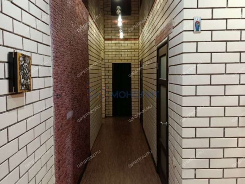 дом на улице Контак город Урень