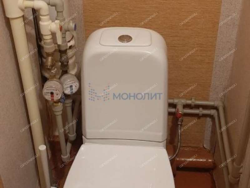 трёхкомнатная квартира на Подворной улице дом 1