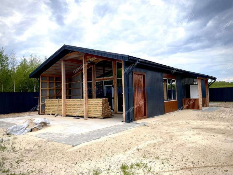 дом на улице Счастливая село Елховка