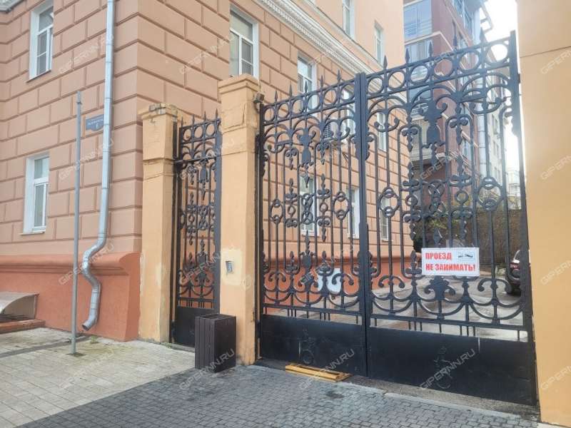 трёхкомнатная квартира на Верхне-Волжской набережной дом 6