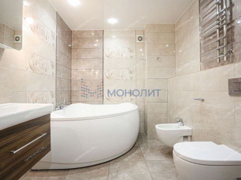 4-komnatnaya-ul-maksima-gorkogo-d-113-30 фото