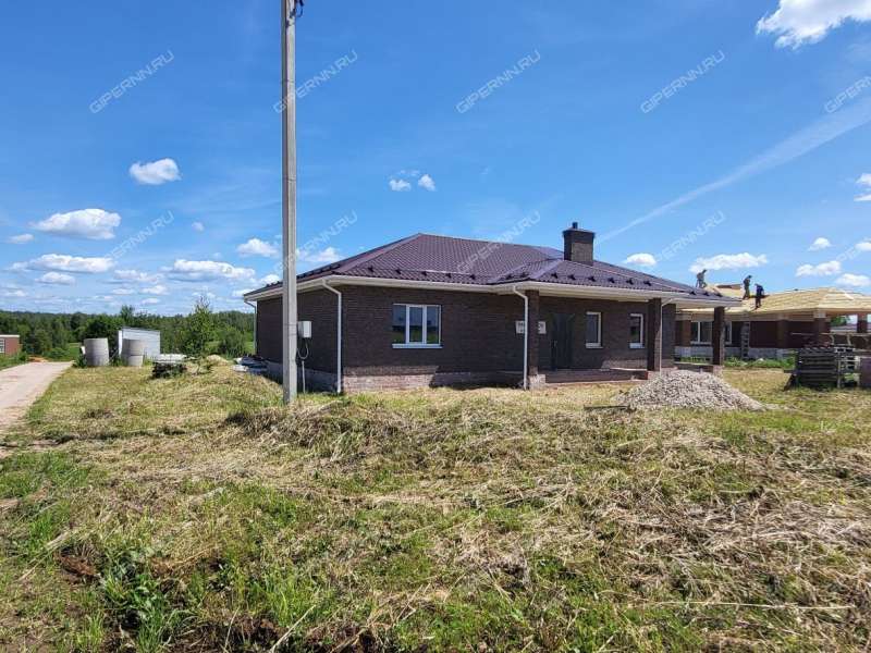 дом на Тихая ул. деревня Подвалиха