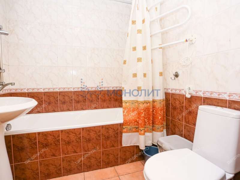 дом на улице Вали Котика