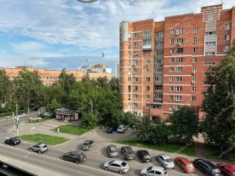 3-komnatnaya-ul-poltavskaya-d-15 фото