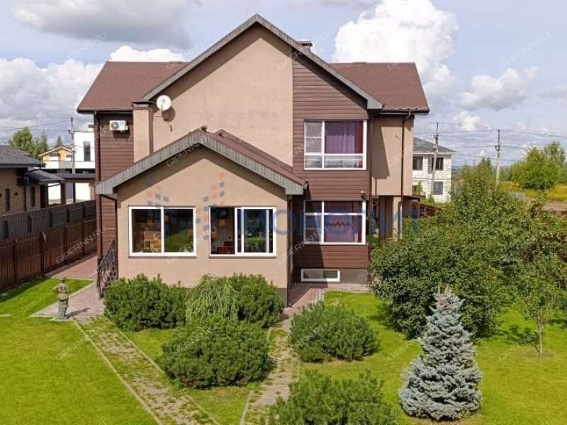 дом на Новой улице село Большая Ельня