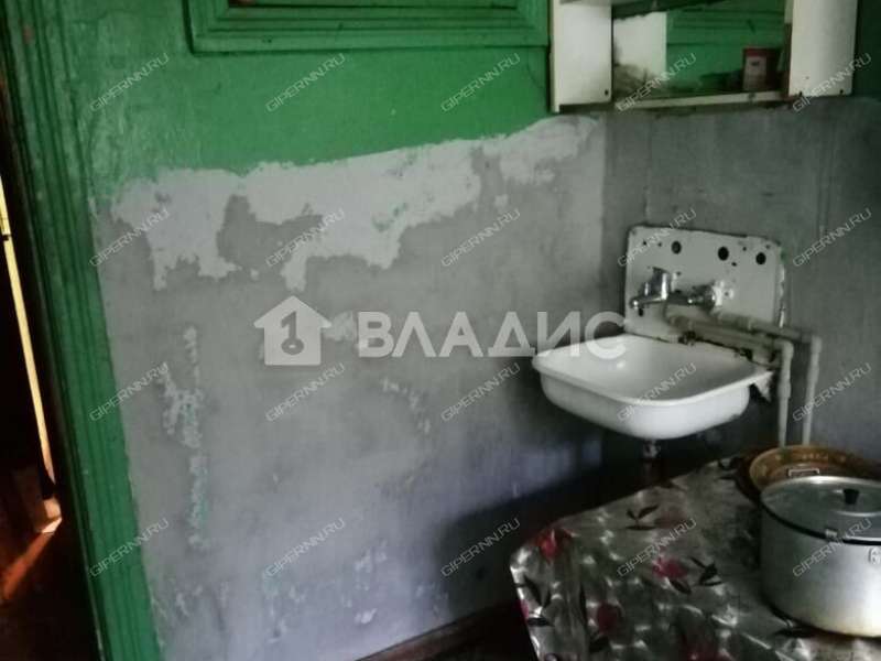 комната в доме 102 на проспекте Гагарина