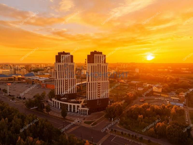 трёхкомнатная квартира в новостройке на улице Владимира Высоцкого