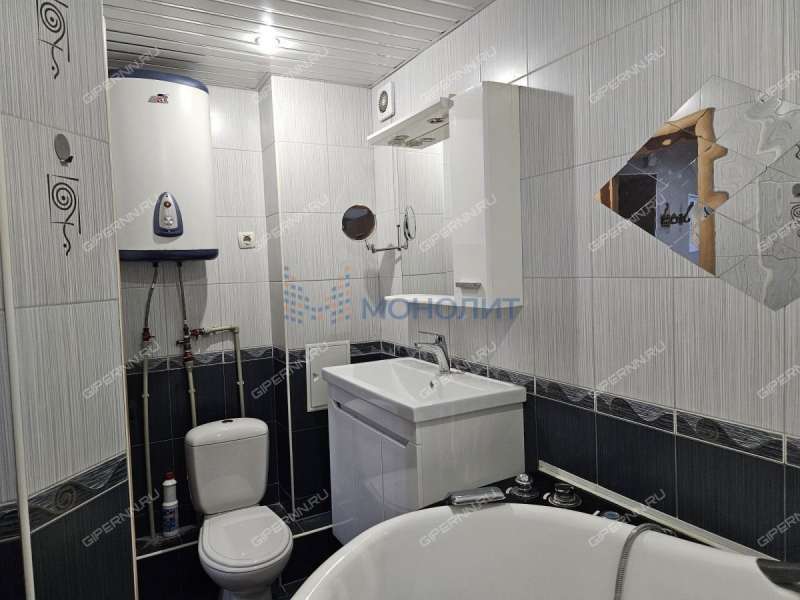 двухкомнатная квартира на улице Родионова дом 189/24