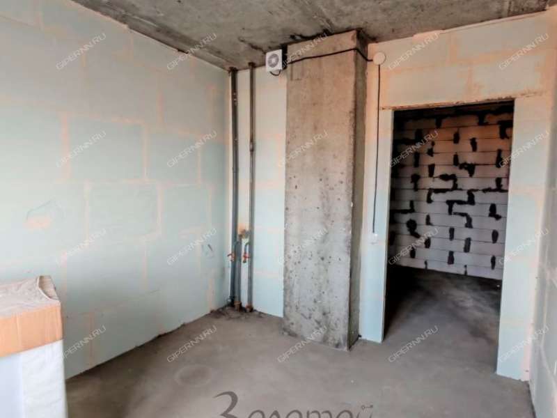 трёхкомнатная квартира на Деловой улице дом 22