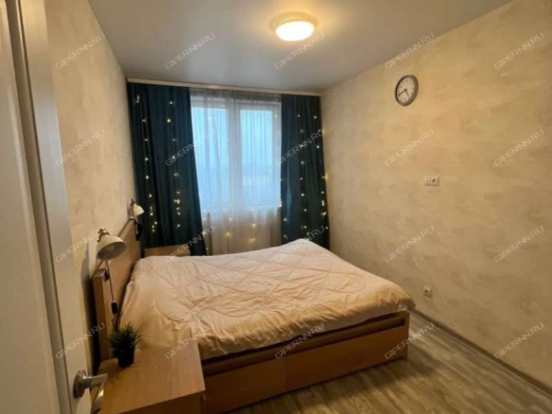 двухкомнатная квартира на улице Июльских Дней дом 1/2